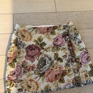 Urban Outfitters Vintage Floral Mini Skirt - M